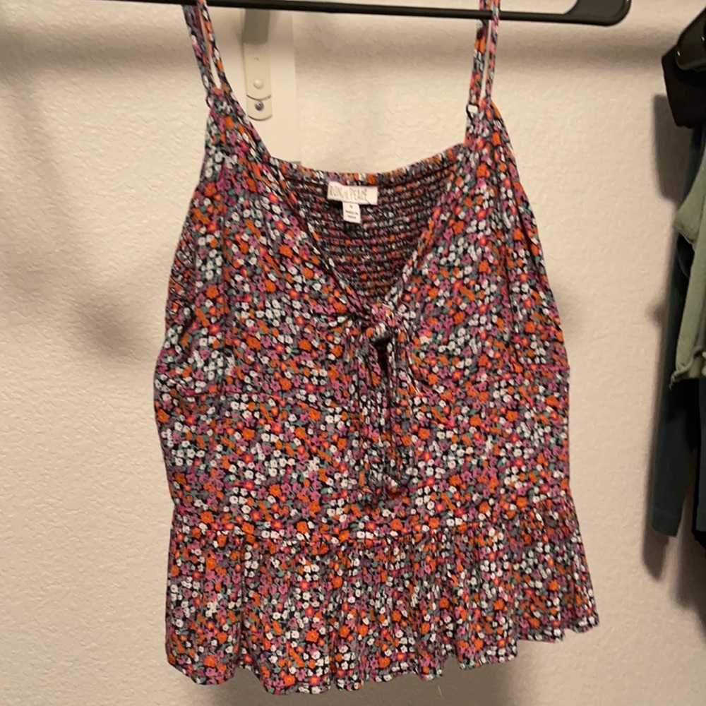 Floral tank